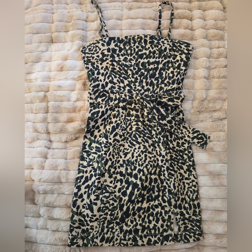 Forever 21 Black and Cream Animal Print Mini Dress